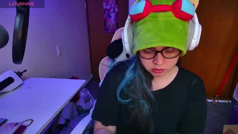 Im Violet online show from 03/09/25, 10:41