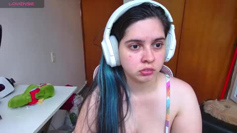 Im Violet online show from 03/12/25, 09:45