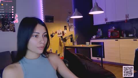 Little Devil online show from 09/14/25, 04:06