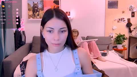 Little Devil online show from 11/08/25, 03:34