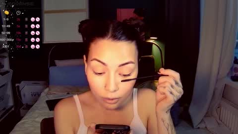 Little Devil online show from 04/23/26, 05:48