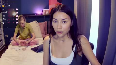 Snapshot of valorant_girl chatting on 05/11/26, 04:04 Little Devil online show from 05/11/26, 04:04
