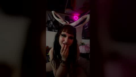 valsvault online show from 04/22/26, 11:17