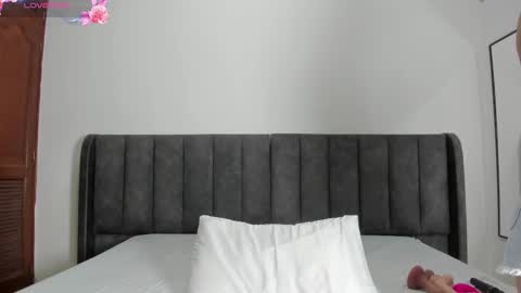 valtira nova online show from 03/10/25, 03:34