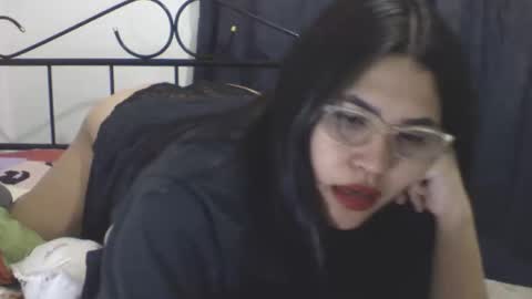 Snapshot of valuluv chatting on 04/04/26, 03:38 ValuLuv online show from 04/04/26, 03:38