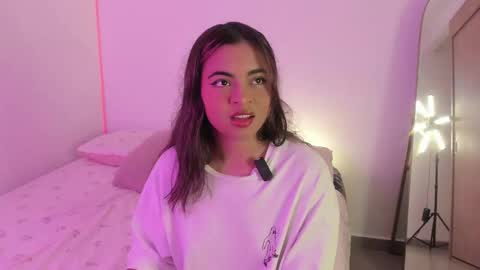 valy_shyness online show from 10/12/25, 12:31