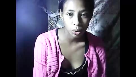 Snapshot of valysexyhot chatting on 05/01/26, 03:05 valysexyhot online show from 05/01/26, 03:05