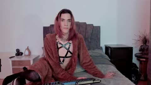 Snapshot of vamp_noah chatting on 03/06/25, 12:41 Vamp Noah and Dan online show from 03/06/25, 12:41