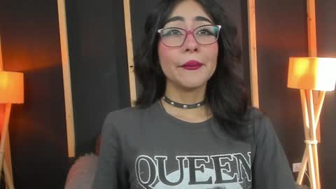 vampy_dolll online show from 12/29/24, 02:00