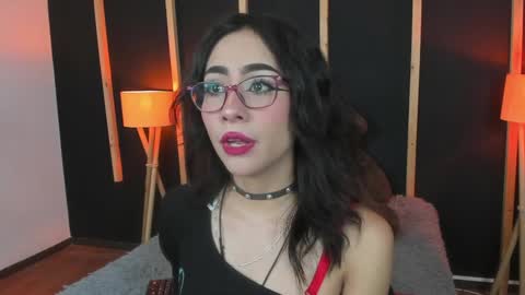 vampy_dolll online show from 01/03/25, 01:03