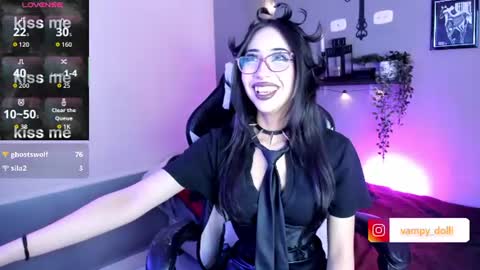Snapshot of vampy_dolll chatting on 06/11/26, 12:32 vampy_dolll online show from 06/11/26, 12:32