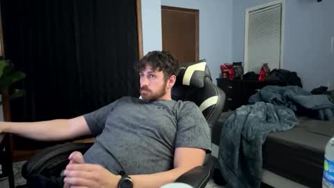 Vandal2021 online show from 11/08/25, 04:34