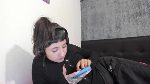 Babi Alu online show from 03/04/25, 07:41