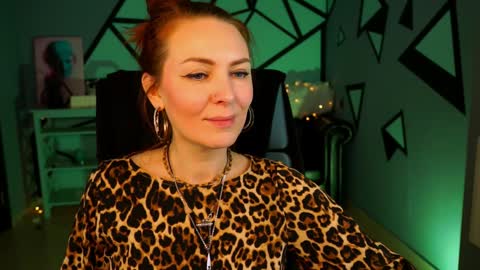 Vanda online show from 12/08/24, 08:20