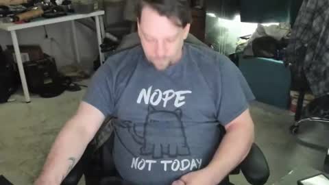 Snapshot of vandonh chatting on 02/01/26, 07:34 vandonh online show from 02/01/26, 07:34