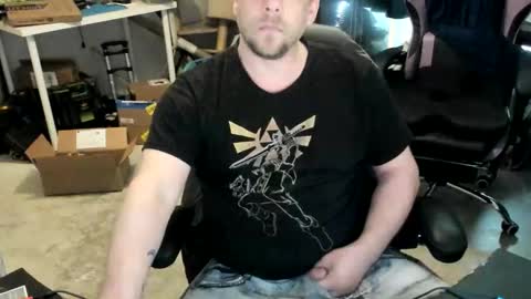 Snapshot of vandonh chatting on 03/23/26, 09:19 vandonh online show from 03/23/26, 09:19