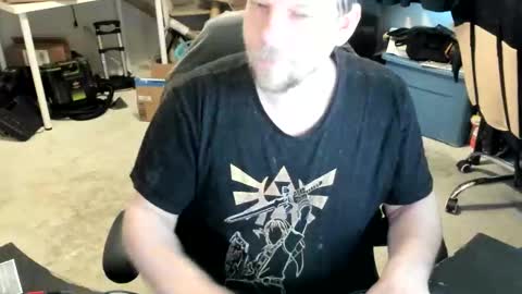 Snapshot of vandonh chatting on 03/27/26, 05:01 vandonh online show from 03/27/26, 05:01