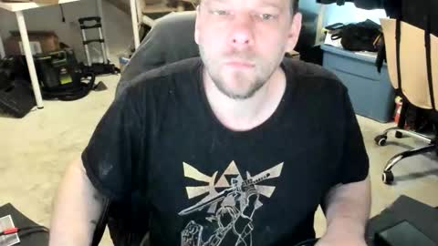 Snapshot of vandonh chatting on 03/29/26, 06:41 vandonh online show from 03/29/26, 06:41