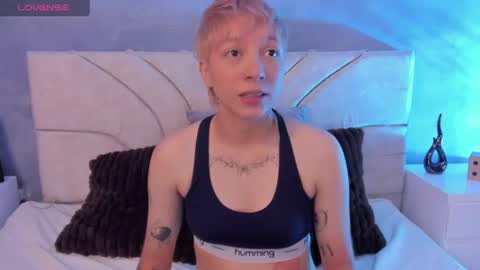vane_grey online show from 07/02/26, 08:48