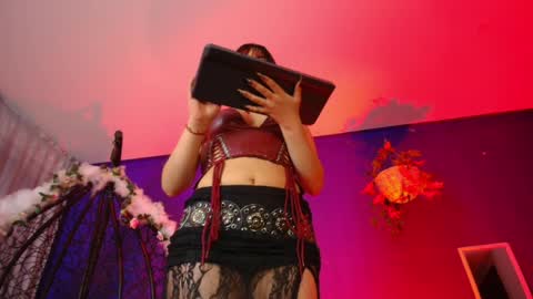 Vanelope online show from 04/06/26, 04:46