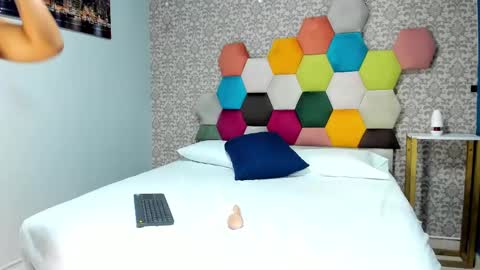 Tender  online show from 01/11/25, 07:27