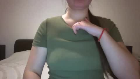 Snapshot of vanesajewel chatting on 12/11/24, 04:09 VanesaJewel online show from 12/11/24, 04:09