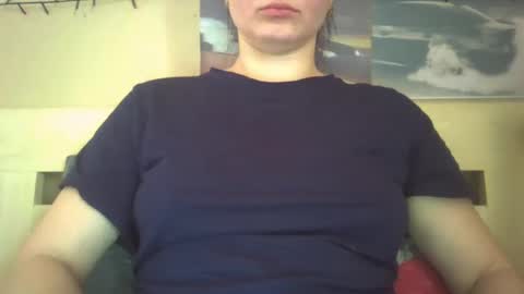 Snapshot of vanesajewel chatting on 02/10/25, 07:47 VanesaJewel online show from 02/10/25, 07:47