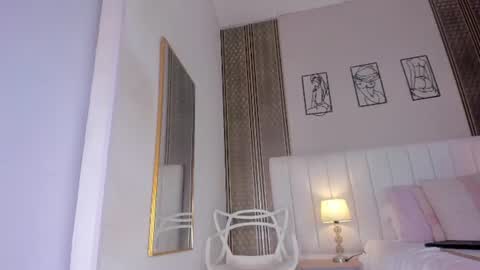 vanessa__cb online show from 07/21/26, 12:29