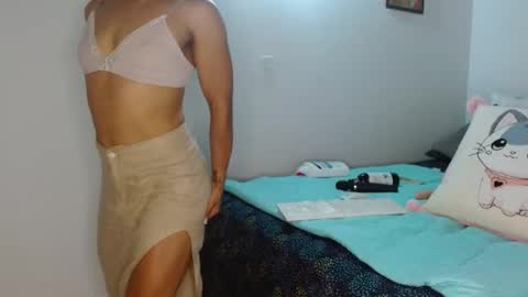 Snapshot of vanessa_aniston83 chatting on 02/20/25, 11:43 vanessa online show from 02/20/25, 11:43