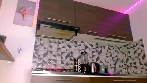 Snapshot of vanessa_brett chatting on 02/20/25, 09:22 VANESSA BRETT online show from 02/20/25, 09:22