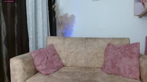 vanessa online show from 04/27/26, 01:36