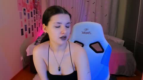 Vanessa online show from 02/07/25, 01:04