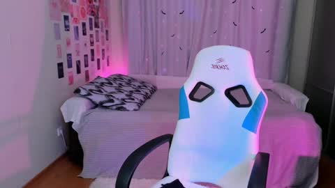 Vanessa online show from 02/23/25, 03:35