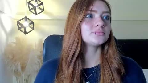 Snapshot of vanessa_foxyy chatting on 05/27/26, 03:09 vanessa_foxyy online show from 05/27/26, 03:09