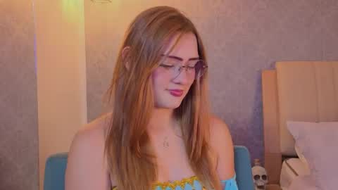 vanessa_foxyy online show from 07/03/26, 08:26