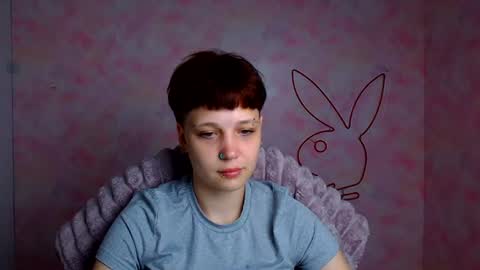 Snapshot of vanessa_lissme chatting on 06/19/26, 05:12 Vanessa online show from 06/19/26, 05:12