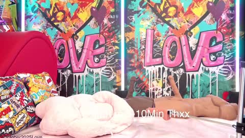  Vanessa  online show from 10/25/25, 02:24