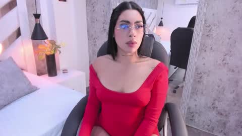 Vanessa  online show from 01/07/26, 07:16