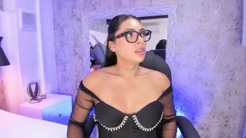 Vanessa  online show from 05/21/26, 07:32