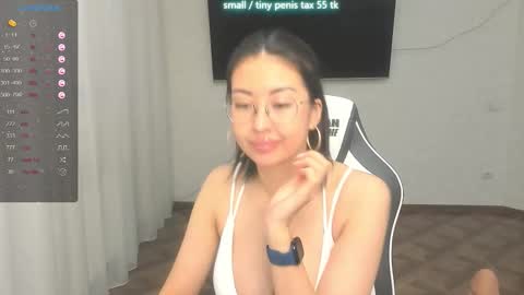 Vanessa online show from 10/22/25, 05:24