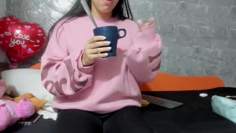 vanessaadol online show from 02/20/25, 10:27