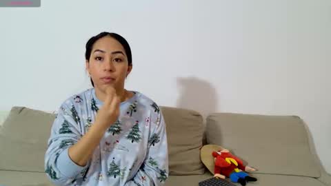 vanessaadol online show from 03/18/26, 09:23