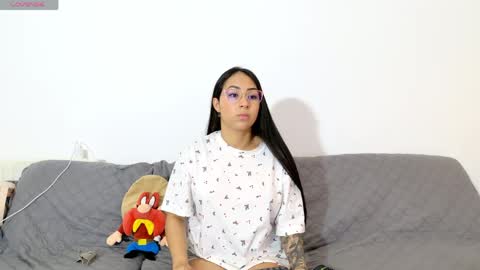 Snapshot of vanessaadol chatting on 05/04/26, 09:49 vanessaadol online show from 05/04/26, 09:49