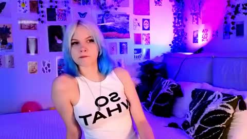 Snapshot of vanessaaustin chatting on 06/27/26, 02:55 Vanessa online show from 06/27/26, 02:55