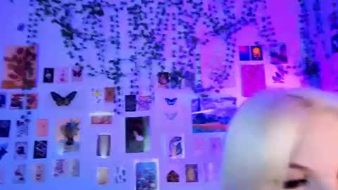 Snapshot of vanessaaustin chatting on 07/16/26, 03:07 Vanessa online show from 07/16/26, 03:07