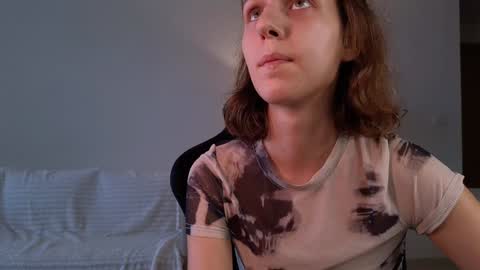 Snapshot of vanessabayer chatting on 12/19/24, 06:45 vanessa online show from 12/19/24, 06:45