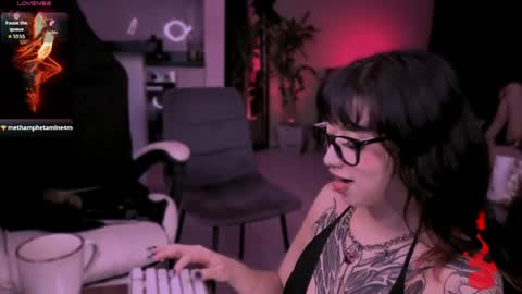 Vanessa  online show from 04/11/26, 07:56