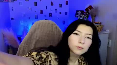Snapshot of vanessaeros chatting on 06/28/26, 12:33 Vanessa online show from 06/28/26, 12:33