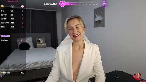 Vanessa  online show from 12/05/25, 01:09