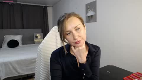 Snapshot of vanessakleiner chatting on 05/03/26, 04:46 Vanessa online show from 05/03/26, 04:46